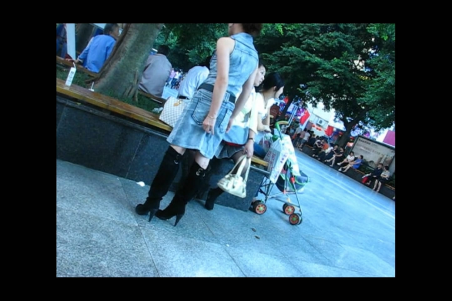 streetsnapnylon[00 03 12][20181202 113926 0]